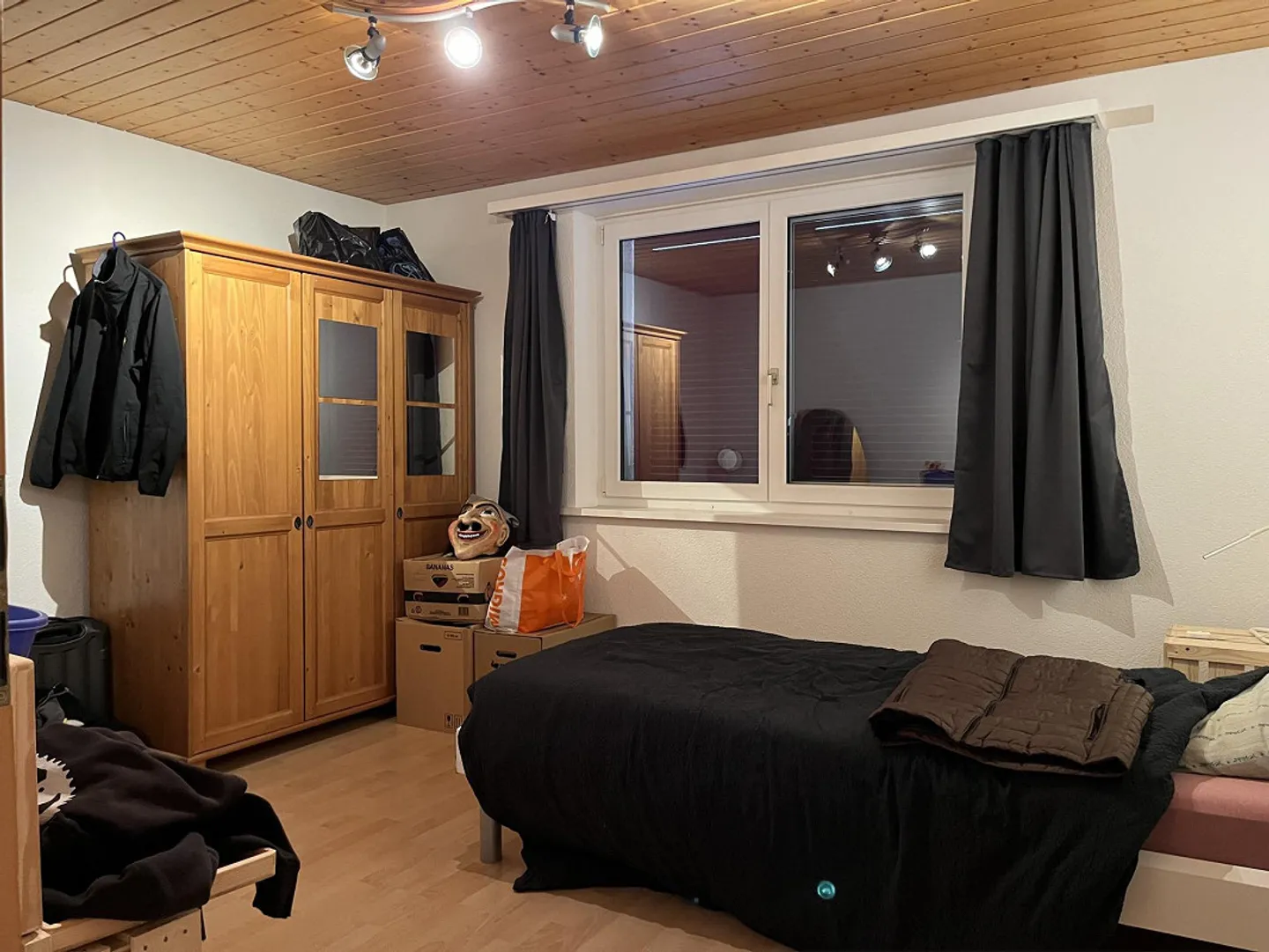 Appartement spacieux de 4,5 pièces au rez-de-chaussée - Photo 12 sur 19