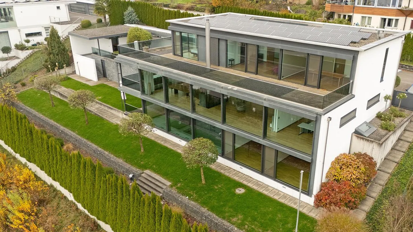 Villa de luxe de 425 m² avec vue imprenable sur le lac et les montagnes à Meggen - Photo 1 sur 2