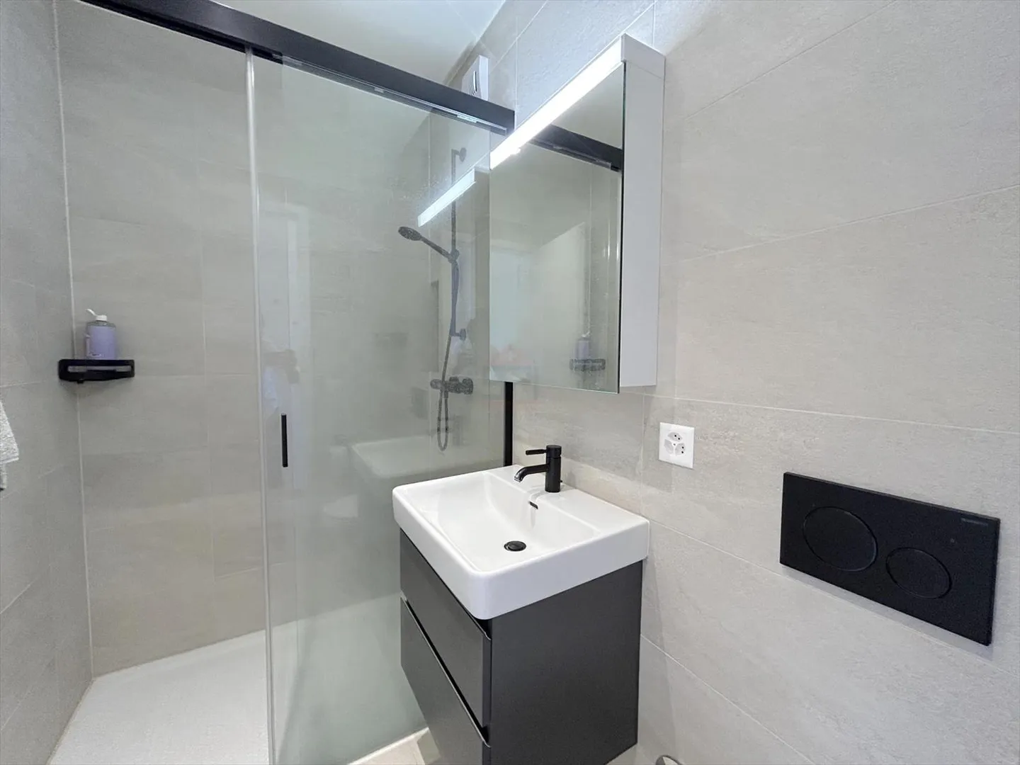 Prächtiges Attikapartment MINERGIE mit großer Terrasse - Foto 5 von 5