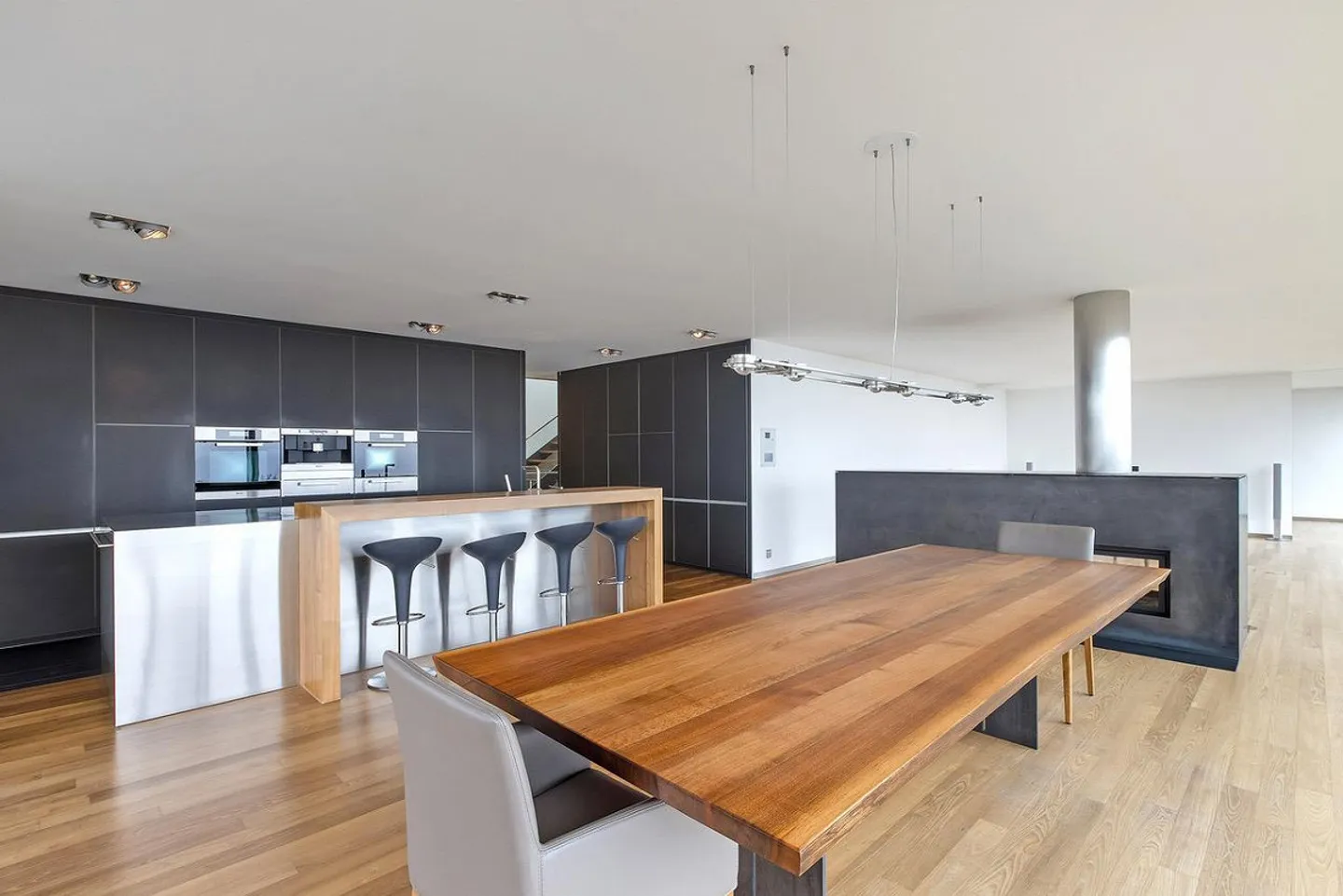 Villa de luxe de 425 m² avec vue imprenable sur le lac et les montagnes à Meggen - Photo 2 sur 2