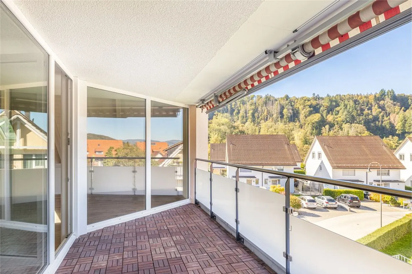 High standard of construction and quiet location! - Photo 2 of 11