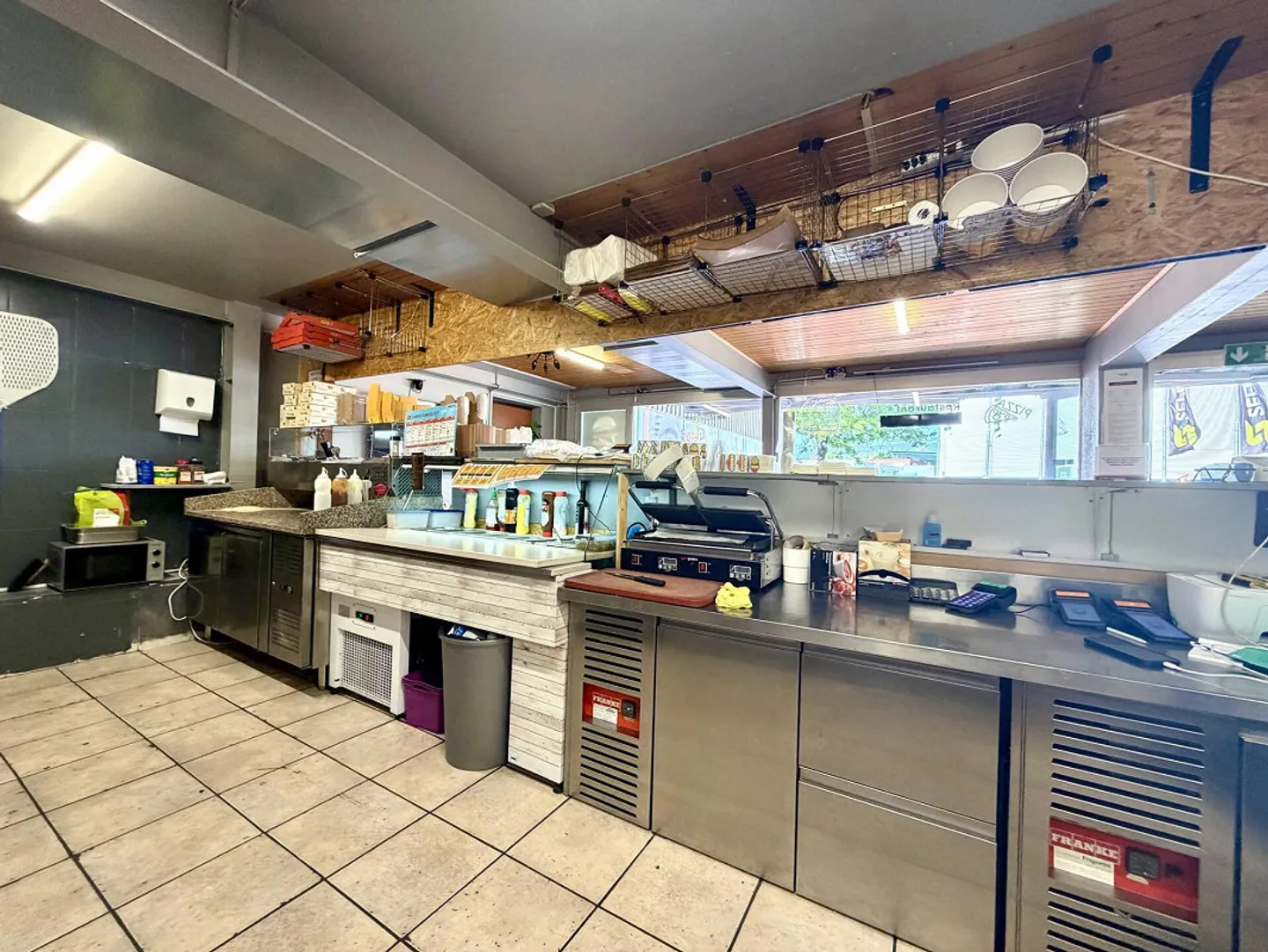 Etablierte Takeaway-Geschäft zu Verkaufen - Foto 4 von 6