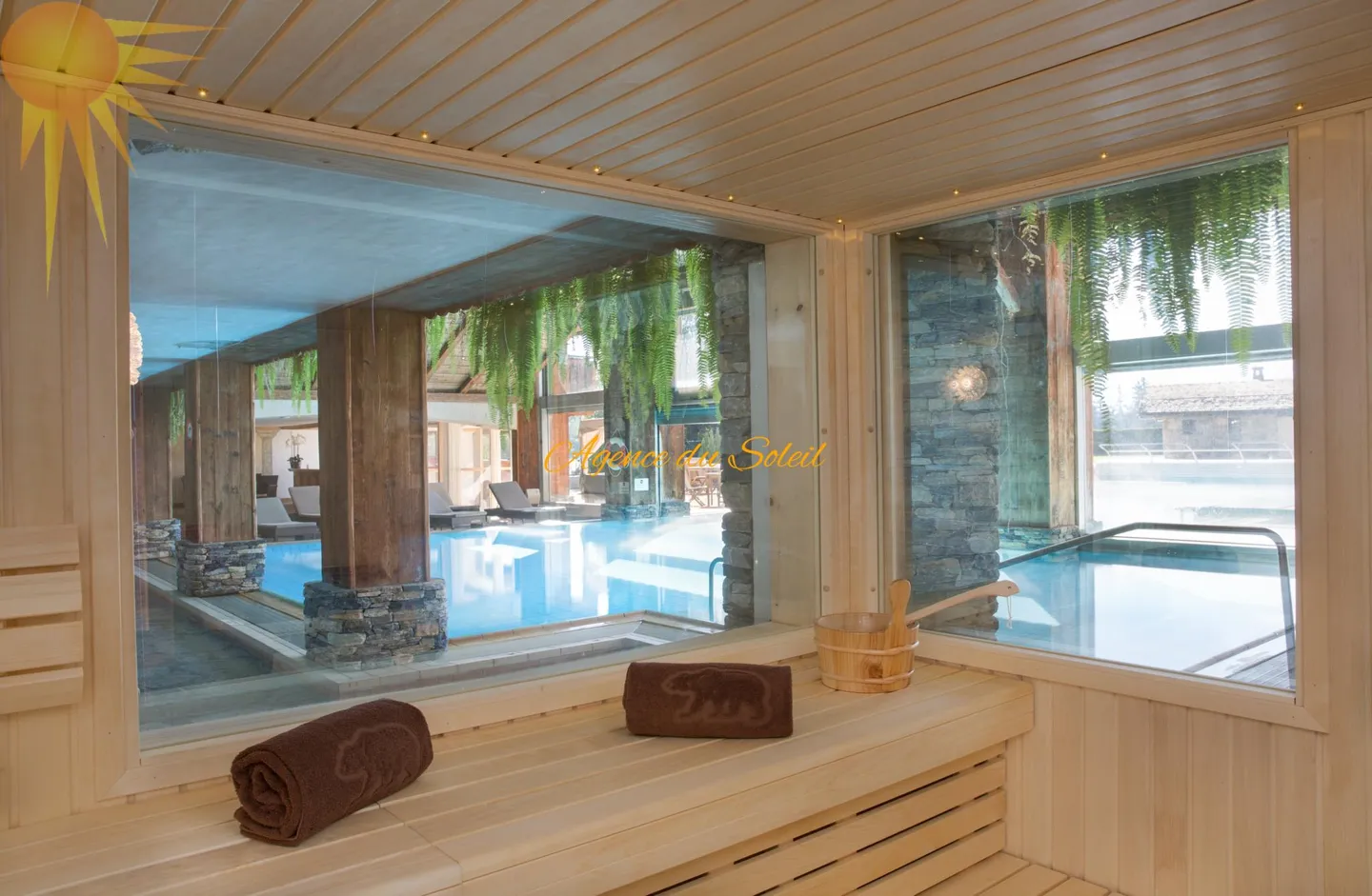 Charming Studio with Balcony - Photo 14 of 14