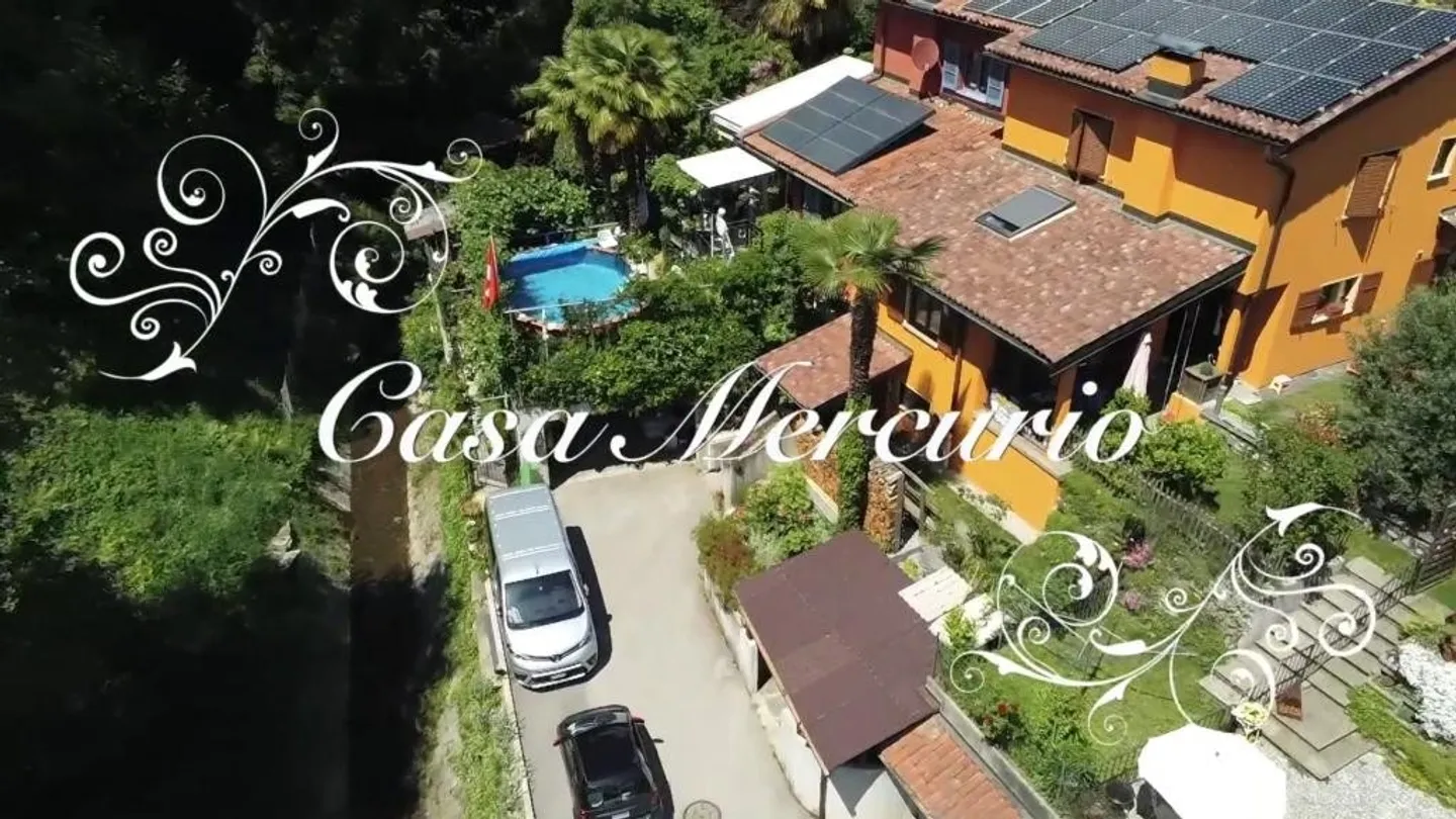 Casa d'angelo di 5 1/2 locali con pool e giardino - Foto 1 di 32