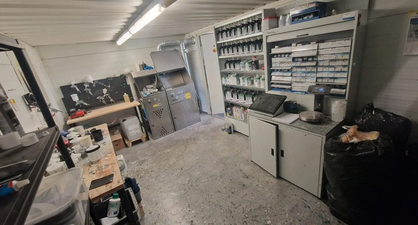 Auto Malerei- Spritz- Lackier- Werk Modulare Räume die clevere Lösung flexible Räumlichkeiten- 200m2 - Foto 6 von 21