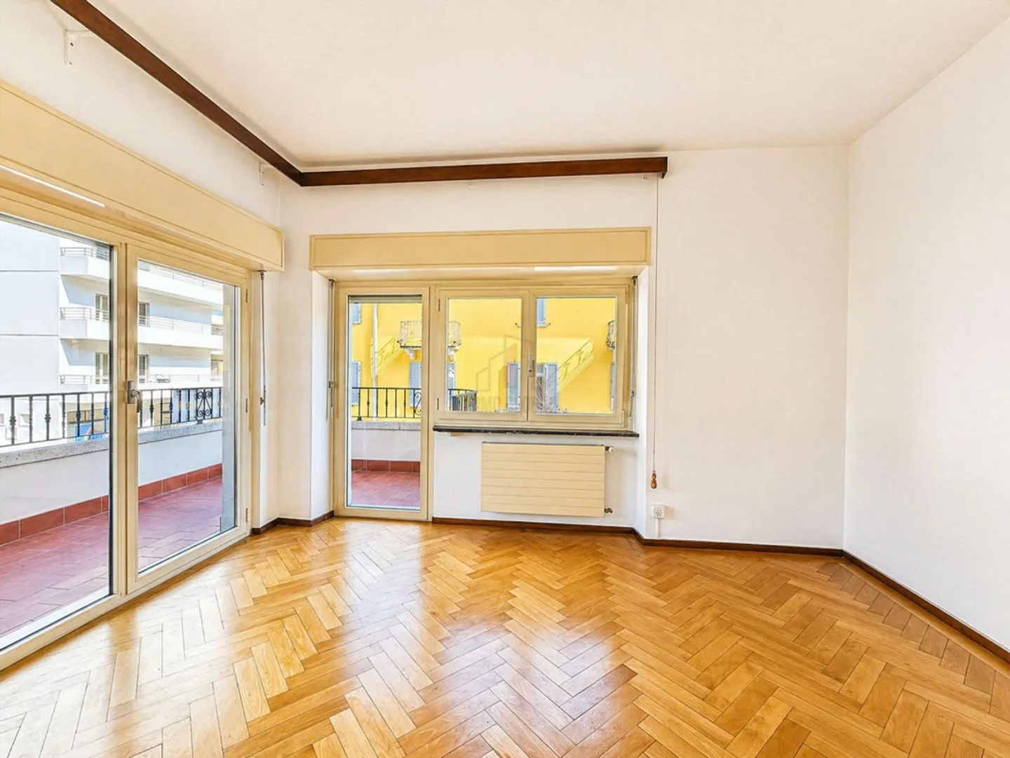 Einladende und helle Drei-Zimmer-Wohnung in der Nähe des Zentrums - Foto 5 von 8