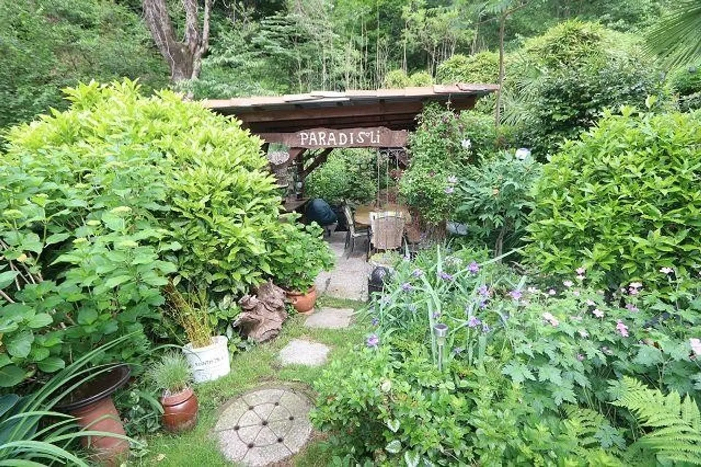 Casa d'angelo di 5 1/2 locali con pool e giardino - Foto 27 di 32