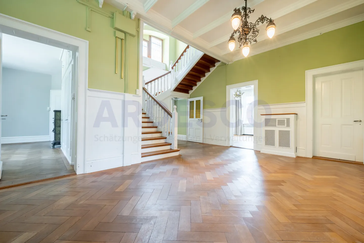 Le domicile représentatif pour votre entreprise ! - Photo 2 sur 15