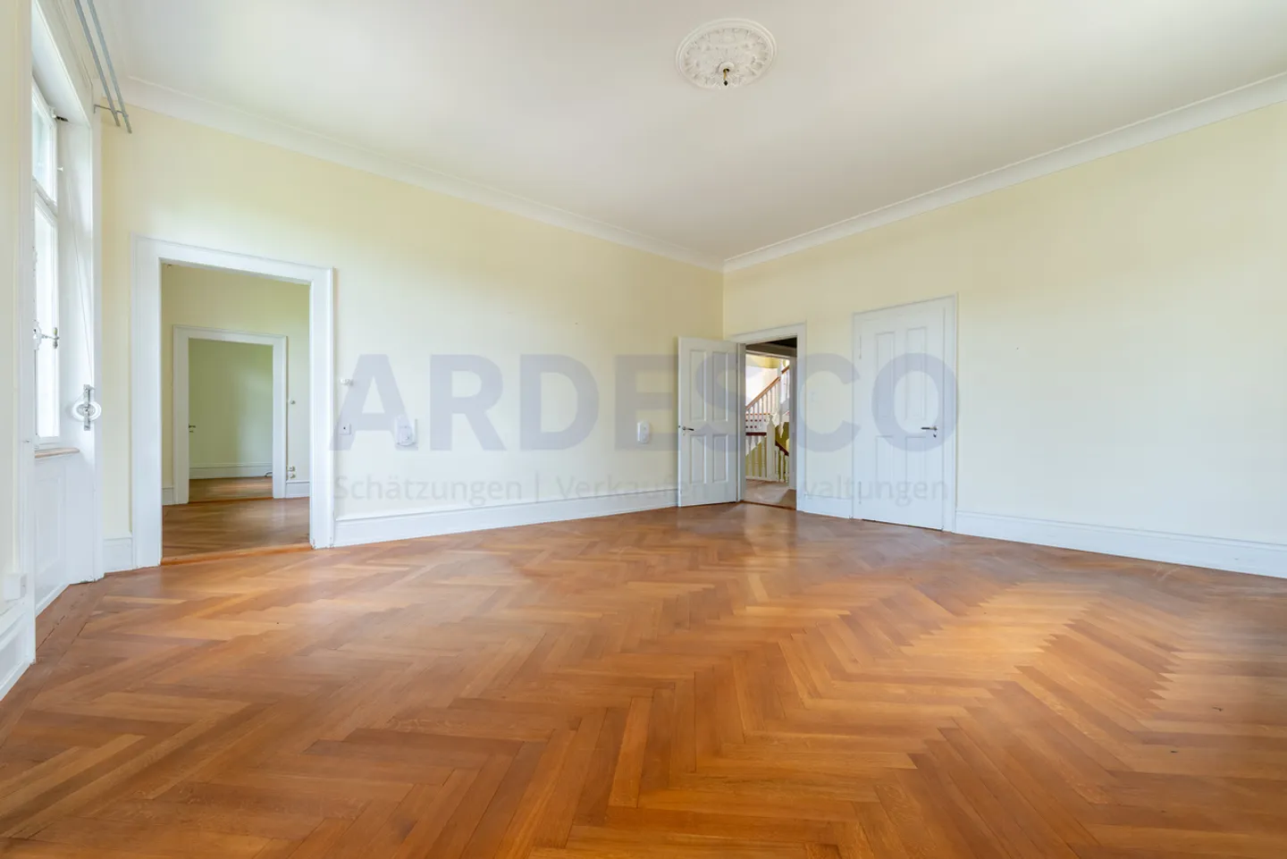 Le domicile représentatif pour votre entreprise ! - Photo 8 sur 15