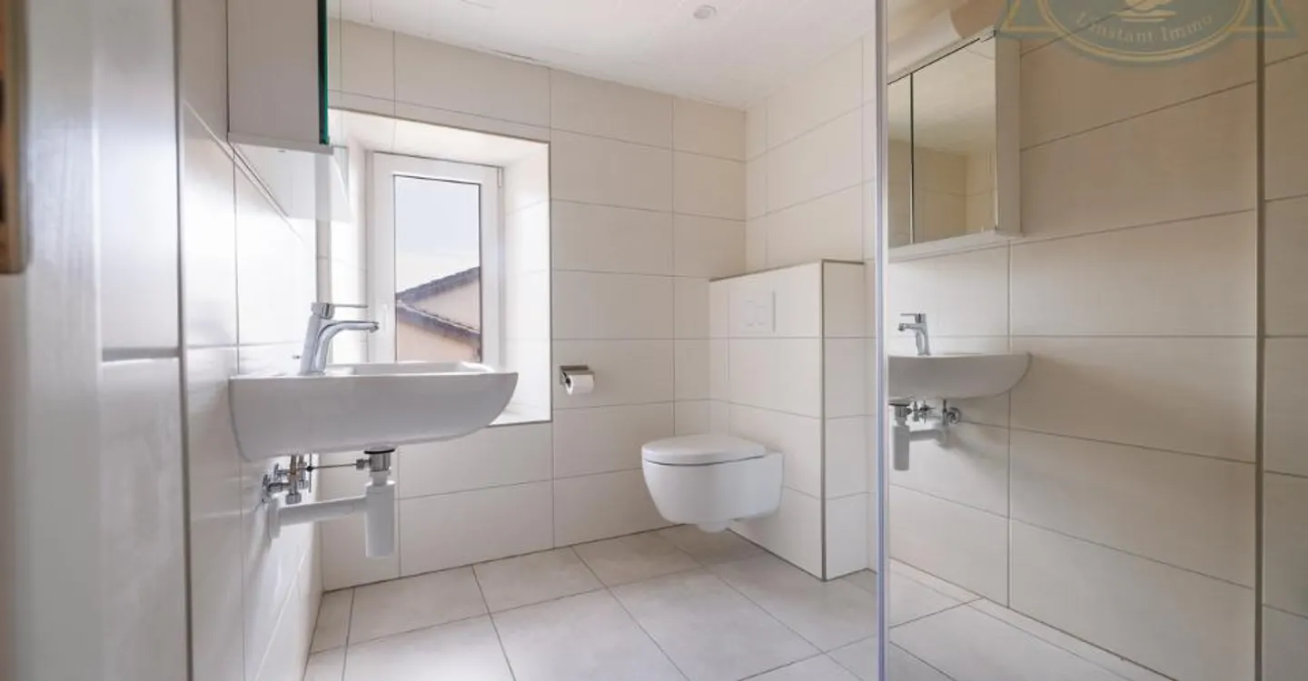 Charming Renovated Family Home - Photo 10 of 12
