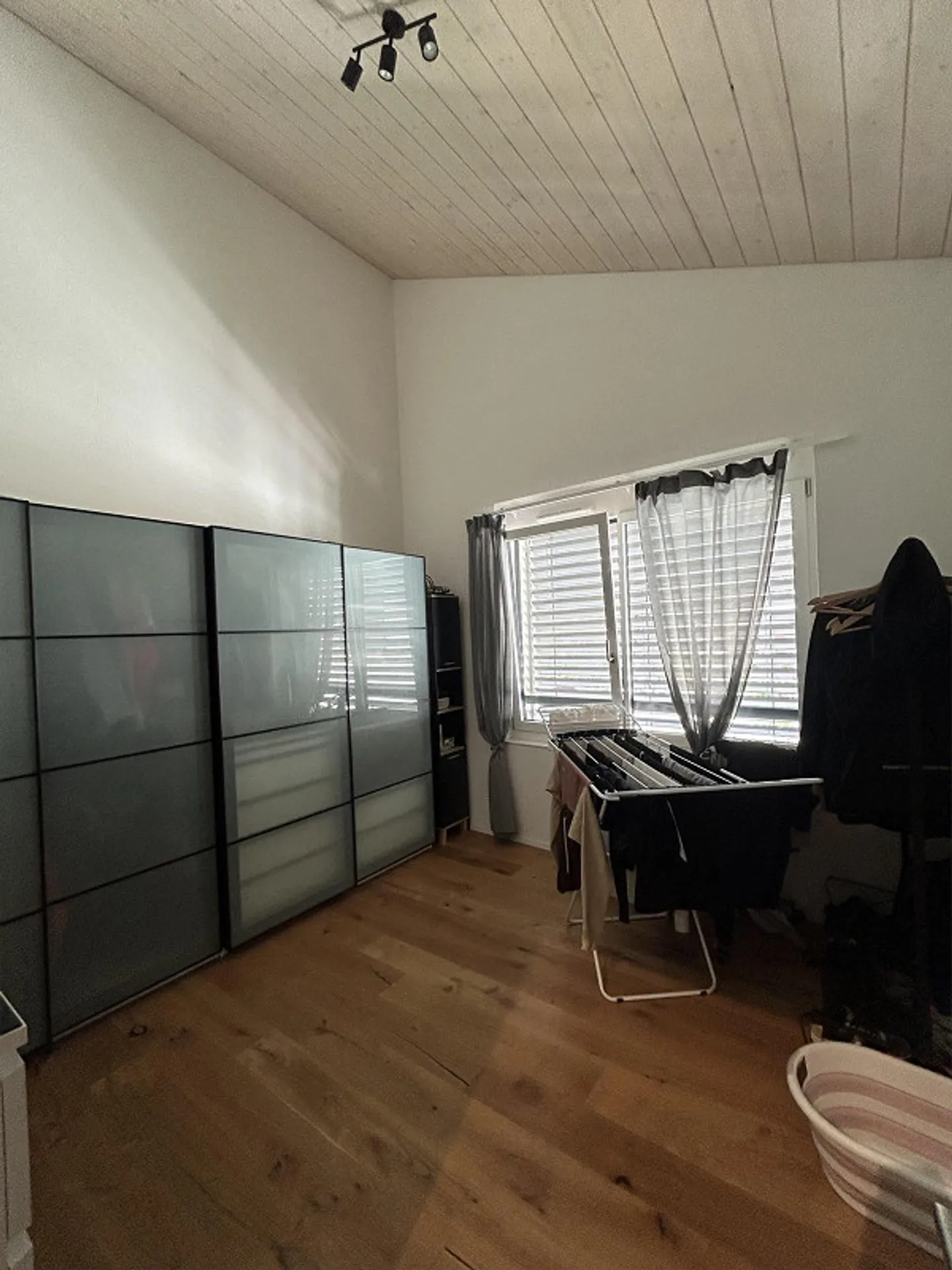 Modernes Penthouse mit Blick ins Grüne - Foto 8 von 10