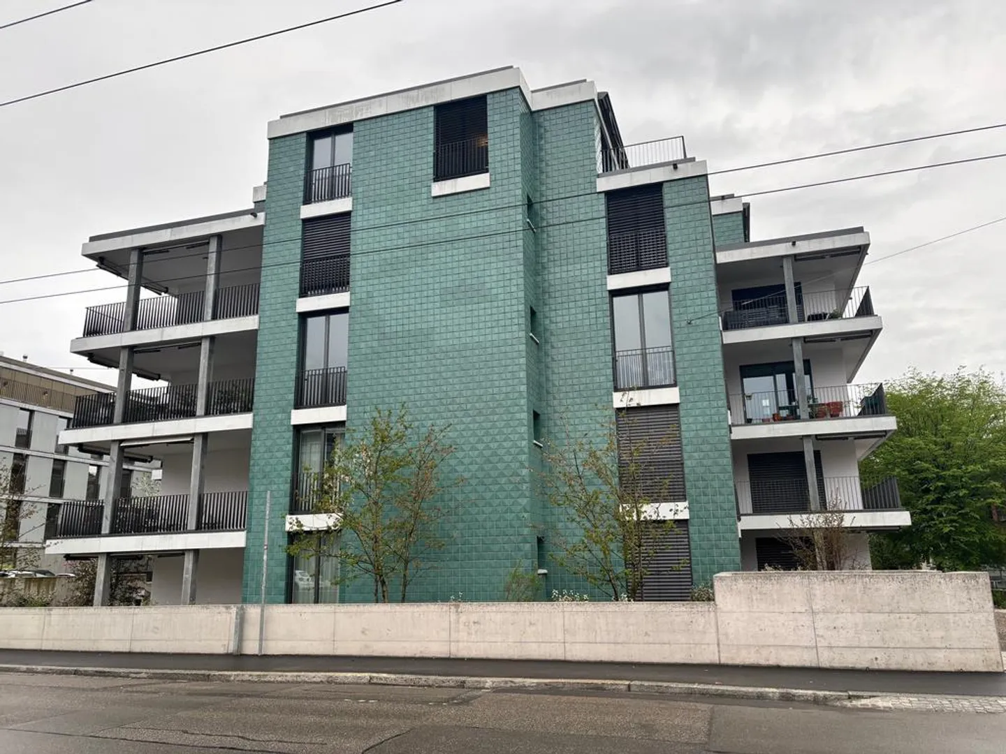 IHRE NEUE WOHLFÜHLOASE - 4.5-ZIMMERWOHNUNG per 01.10.2026 - Foto 1 von 9