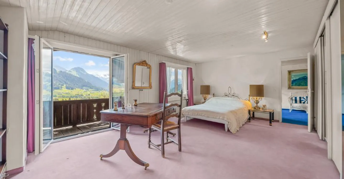 Alpine elegance in its noblest expression - Photo 9 of 13