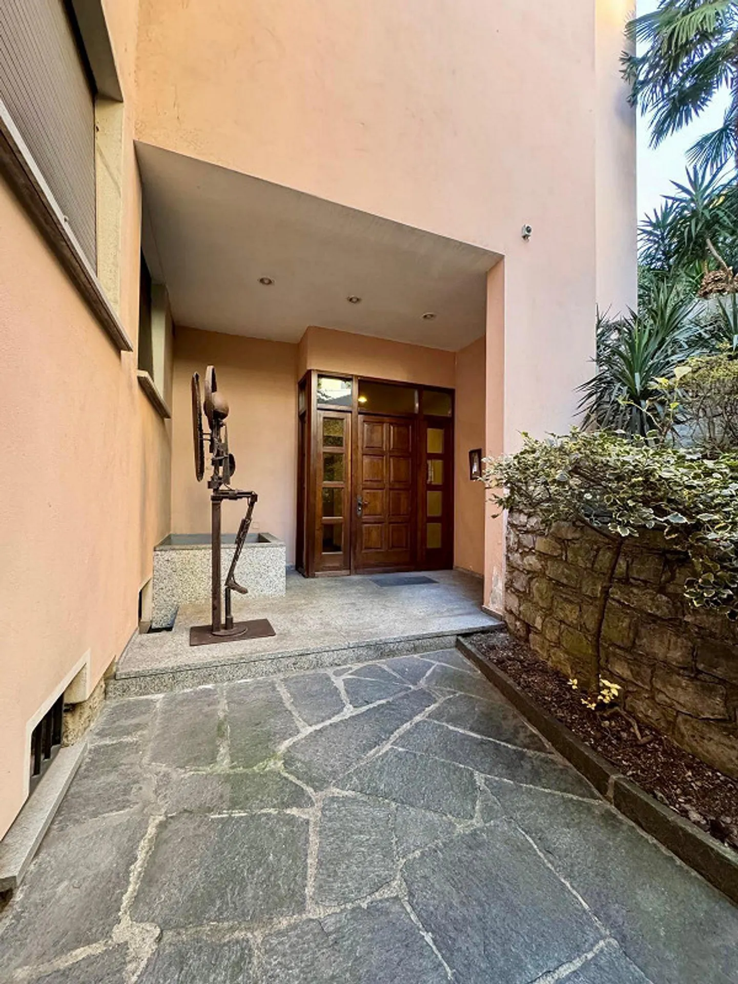 3.5 locali di 99mq con vista lago - Foto 9 di 9
