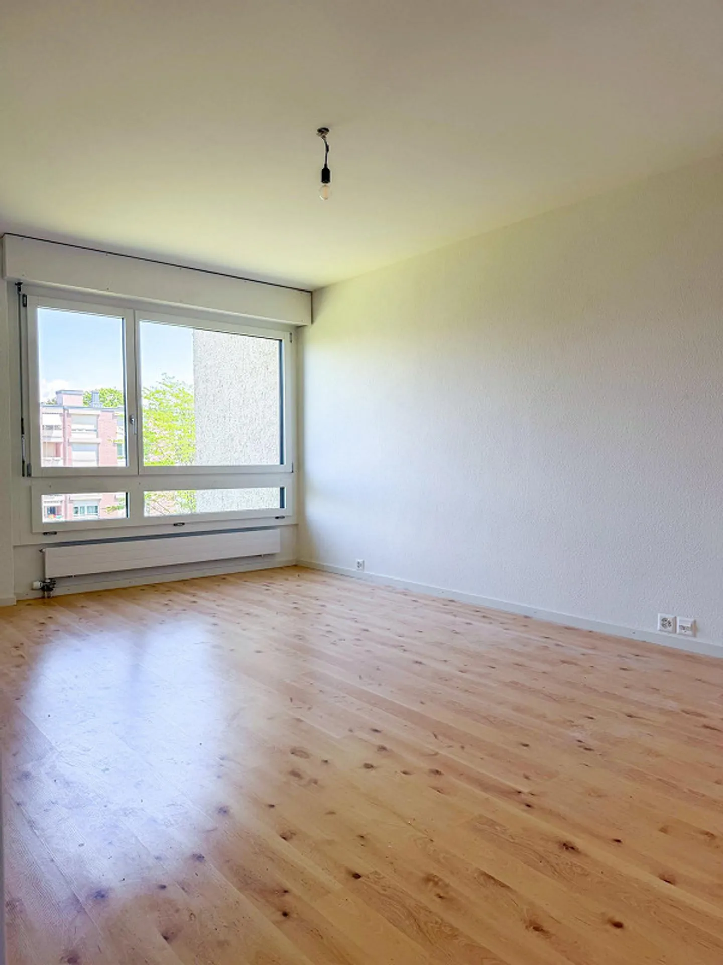 Modern, sunny 4.5-room apartment with a view of Lake Wohlensee - Photo 9 of 13