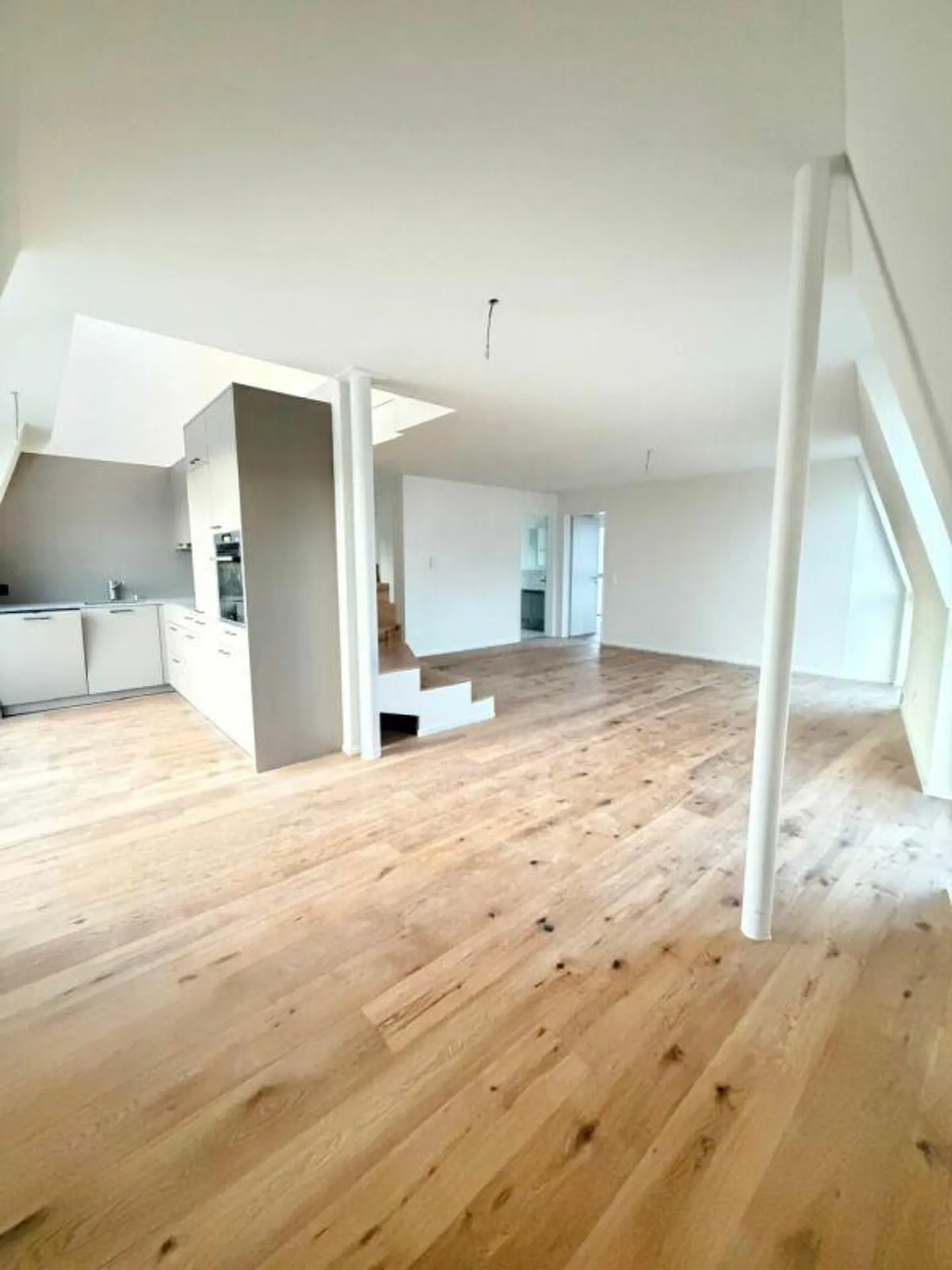 Exclusive Maisonette Apartment New Construction VIEWING on Friday, 06.02.26 from 4-5 PM and Monday, 09.02.26 from 4:15-5 PM - Photo 3 of 23
