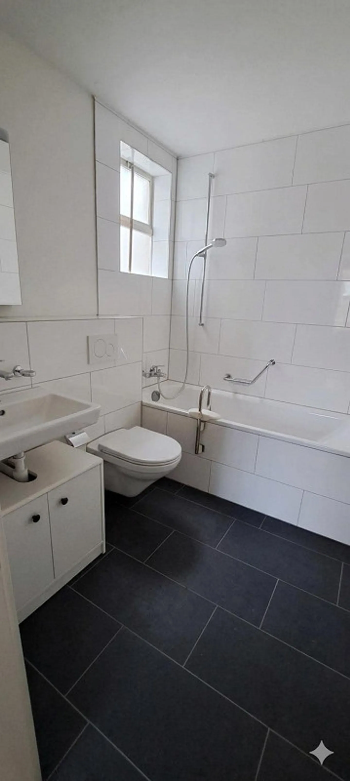 Renovierte Familienwohnung - Foto 6 von 6