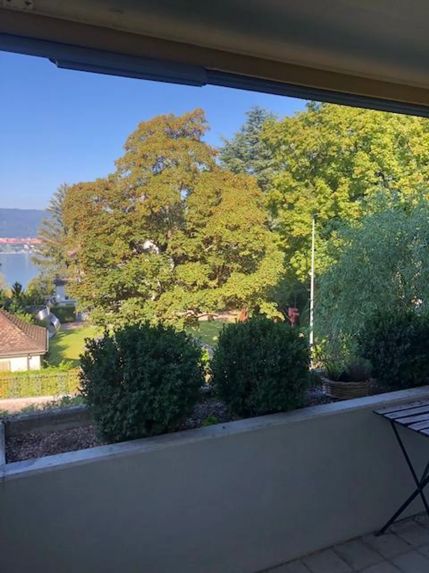 Appartement 3.5 pièces avec vue sur le lac - Photo 2 sur 11