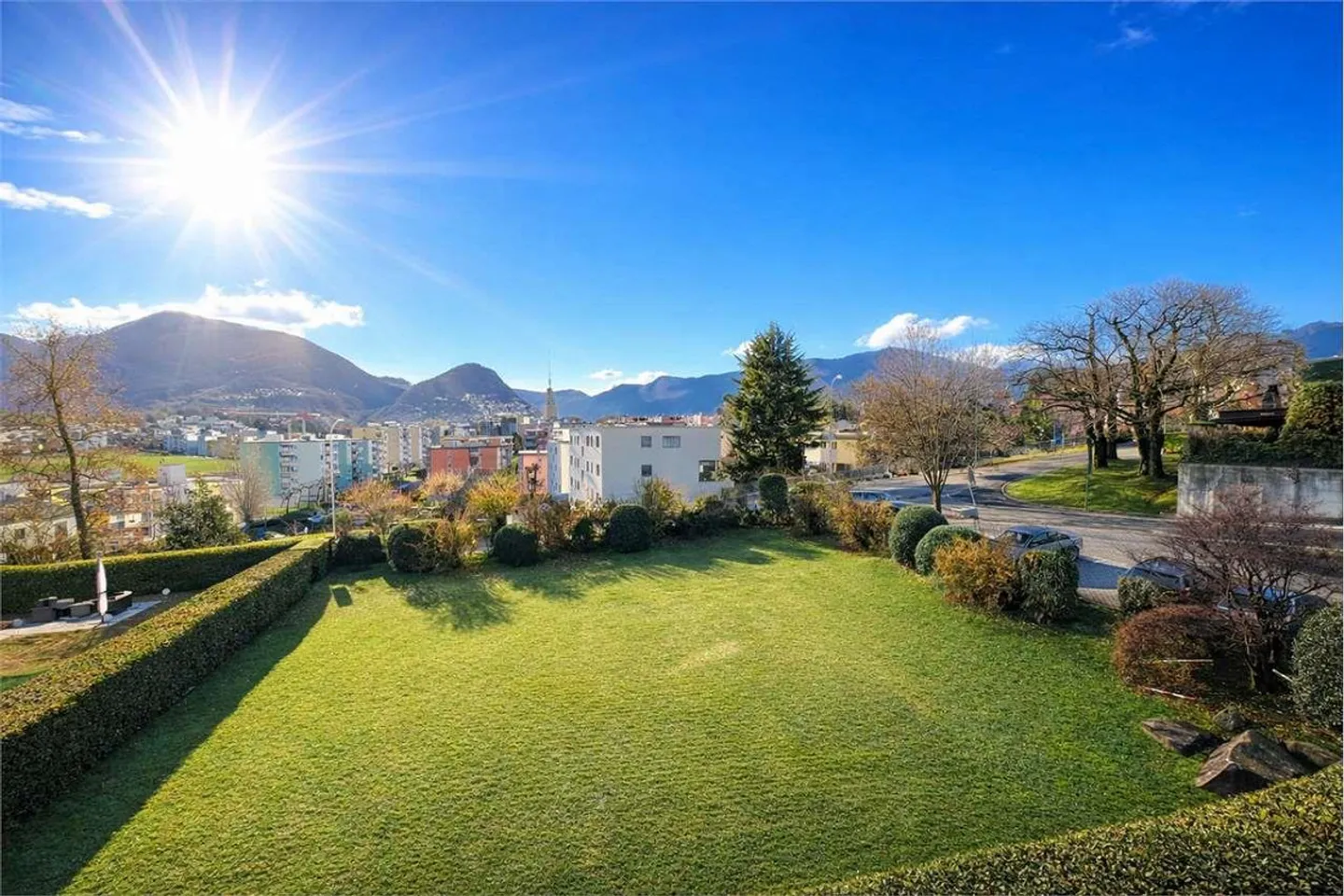 Appartement élégant de 4,5 pièces rénové avec terrasse habitable à Breganzona - Photo 9 sur 9