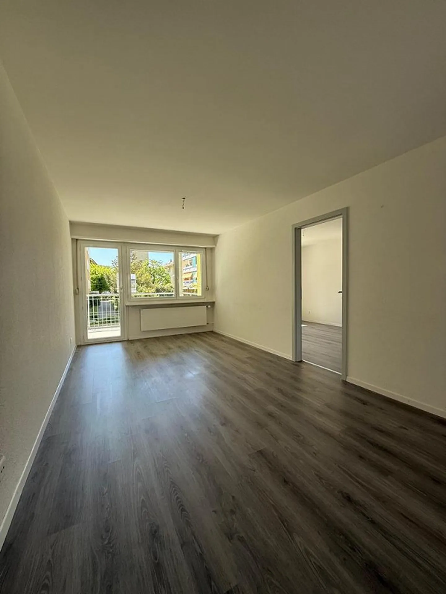 Appartement lumineux de 3,5 pièces au 2ème étage - Photo 4 sur 12
