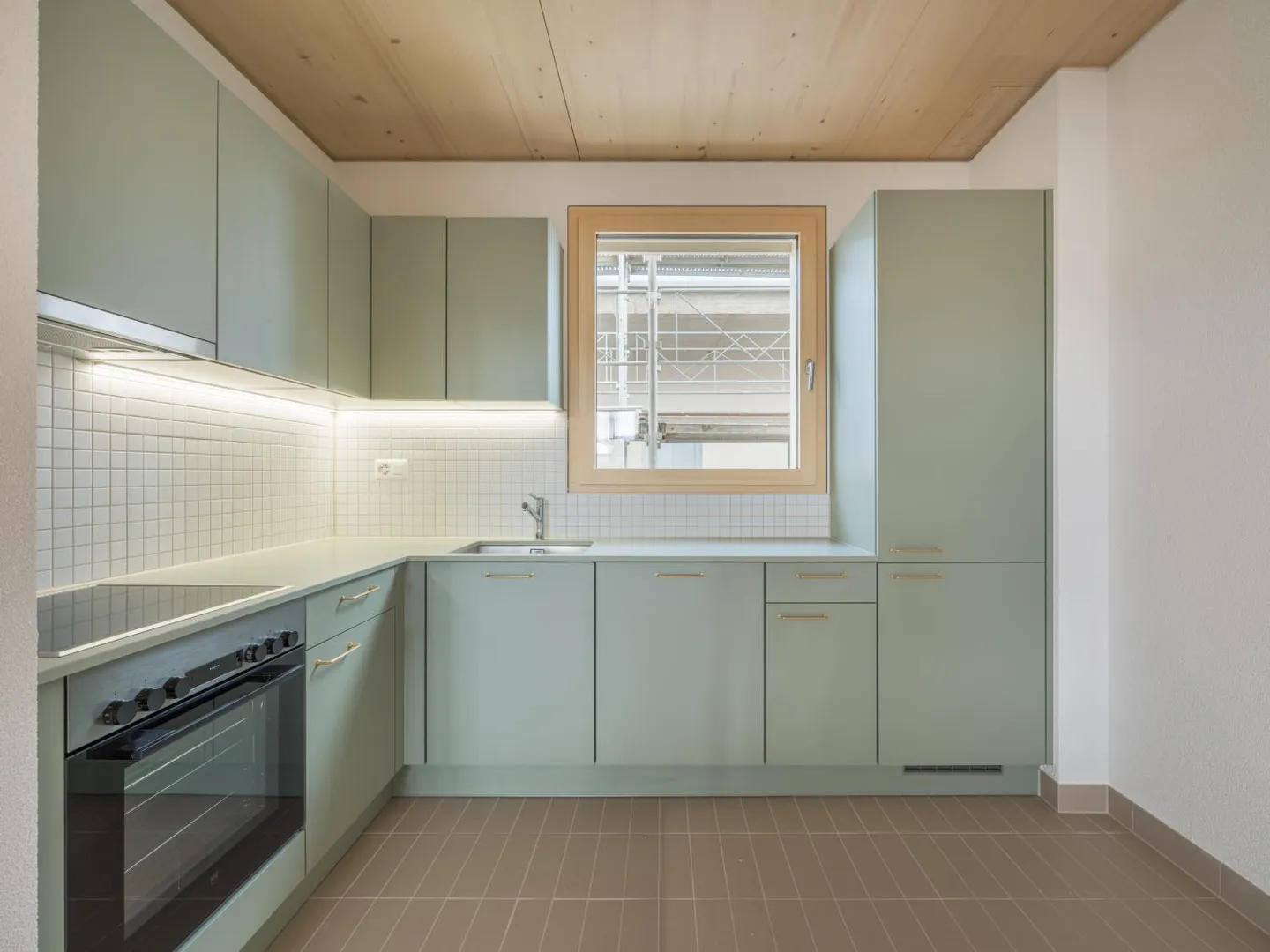 Charmant Appartement Attique - Photo 3 sur 6