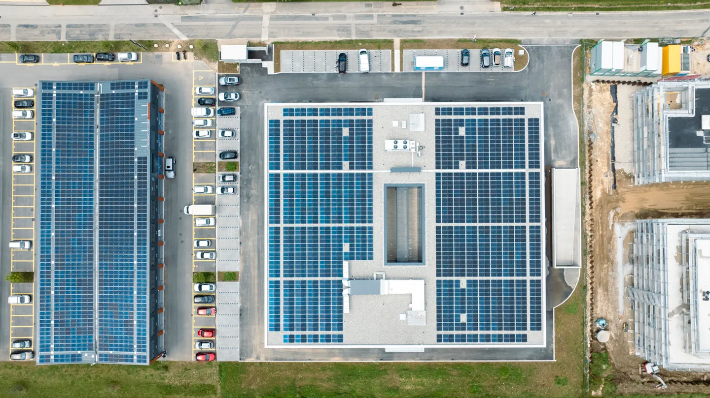 Nuovo a Gland - Grande superficie commerciale - industriale / 1'200m2 - Foto 5 di 7