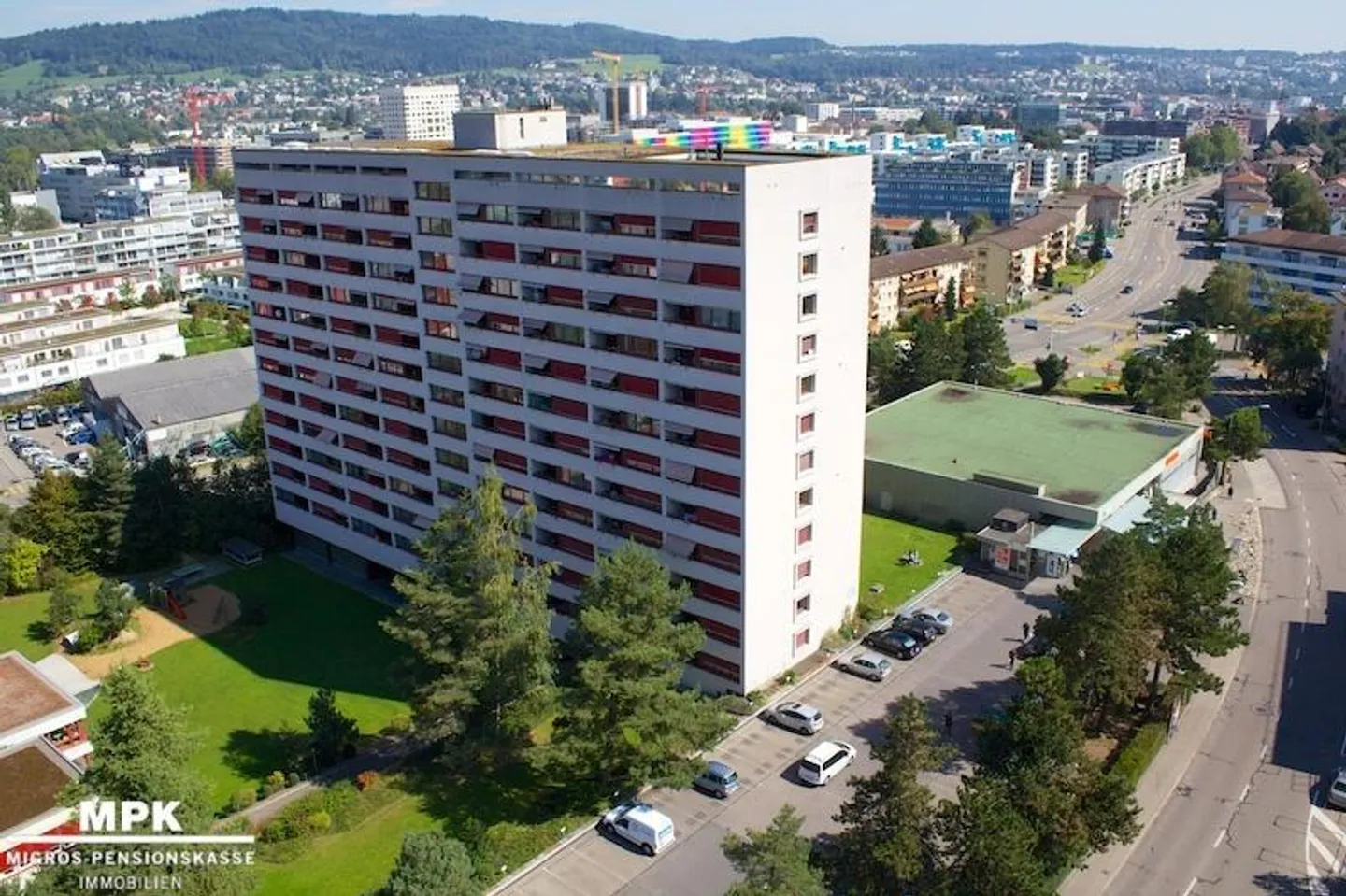Central Location in Schlieren - Photo 1 of 4