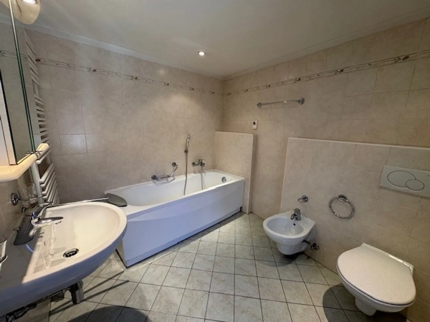 Ligornetto / Mendrisio: Vendita di una casa unifamiliare nel centro - Foto 9 di 16