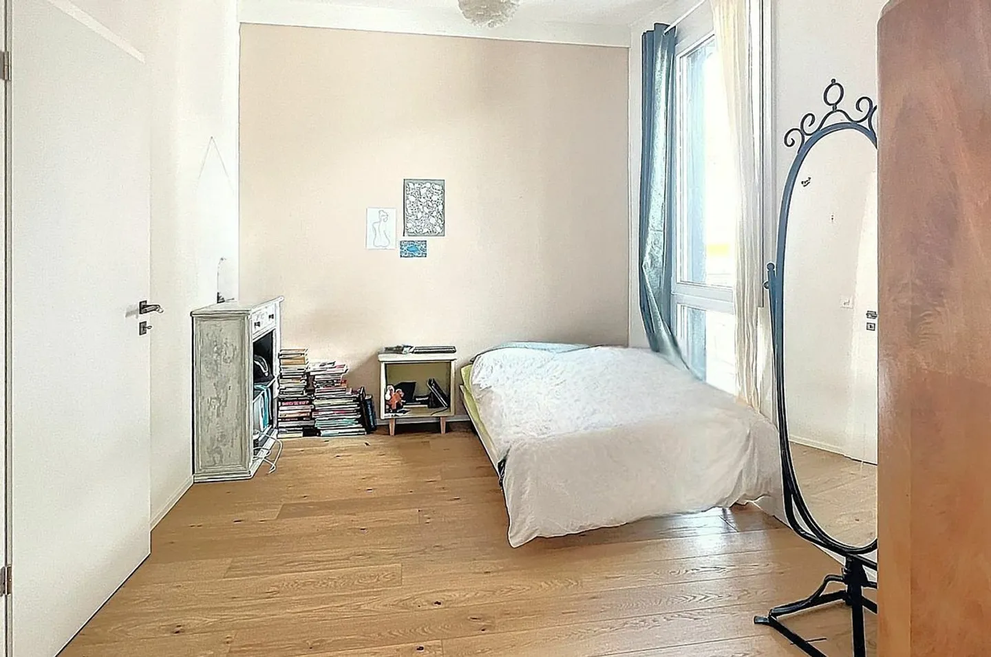 Remarkable modern villa. Brightness and space. Fully renovated. Lovens - FR - Photo 12 of 13