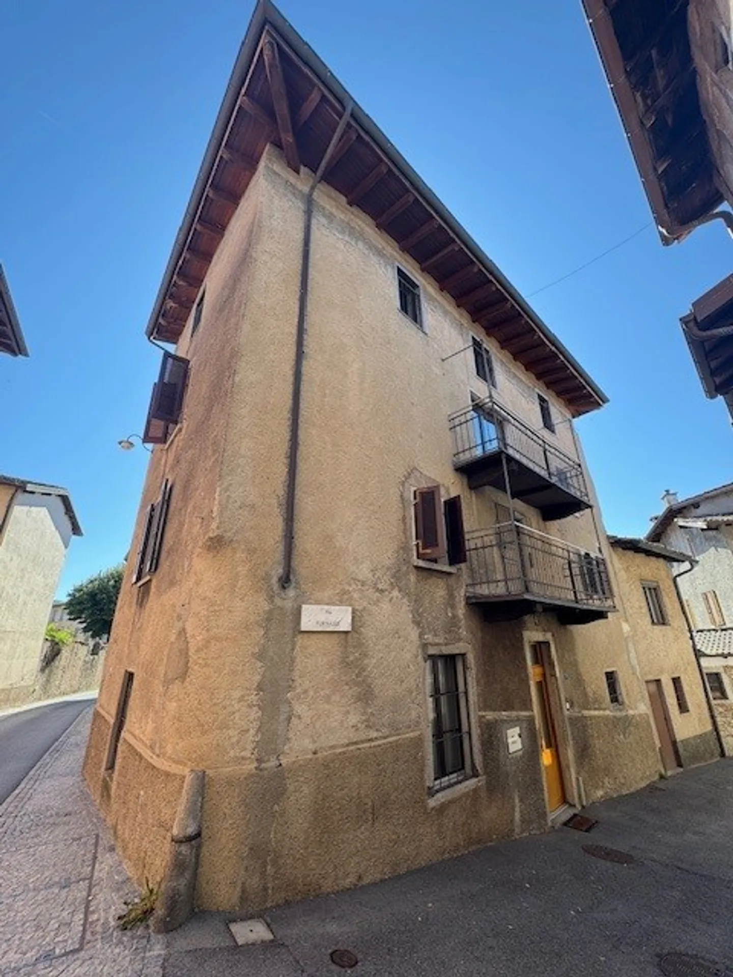 Ligornetto / Mendrisio: Vendita di una casa unifamiliare nel centro - Foto 14 di 16