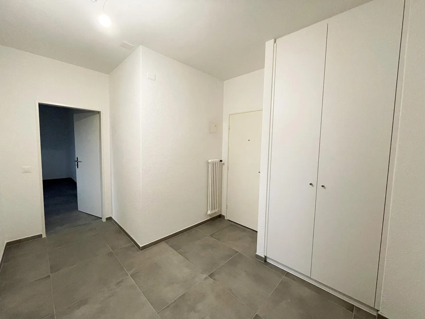 Tenero - 2.5 komplett renoviert (ref. 161-13) - Foto 2 von 7