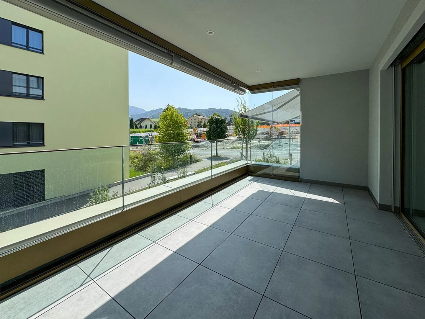 Appartement moderne de 3½ pièces dans un quartier résidentiel prisé (en droit de construction) - Photo 5 sur 6
