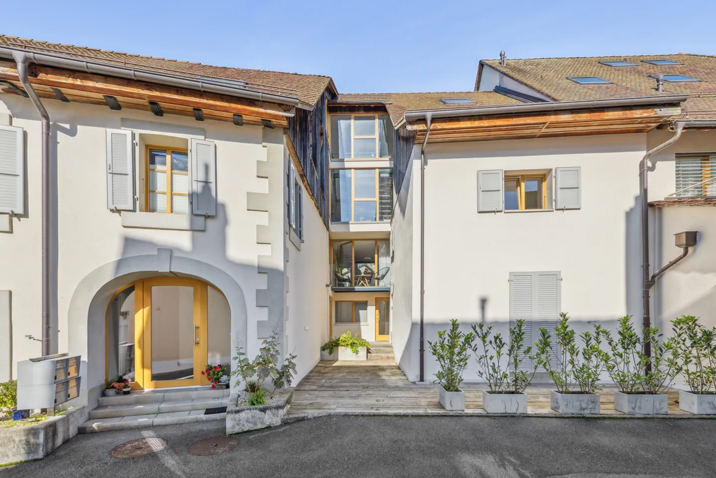 Duplex in perfektem Zustand mit Terrasse und Garten - Foto 2 von 13