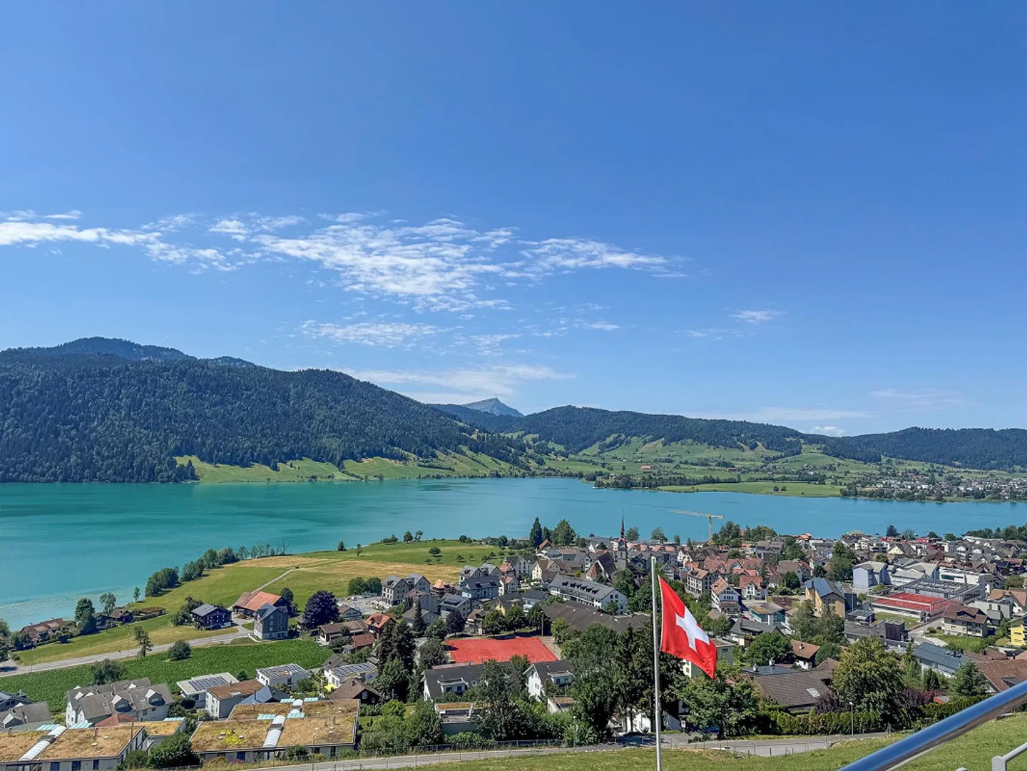 Attico esclusivo di 4½ locali con la migliore vista sul lago e privacy - Foto 2 di 10
