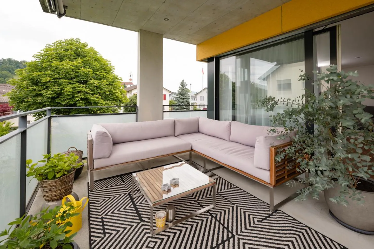 Geräumige Wohnung mit grossem Balkon - Foto 7 von 7