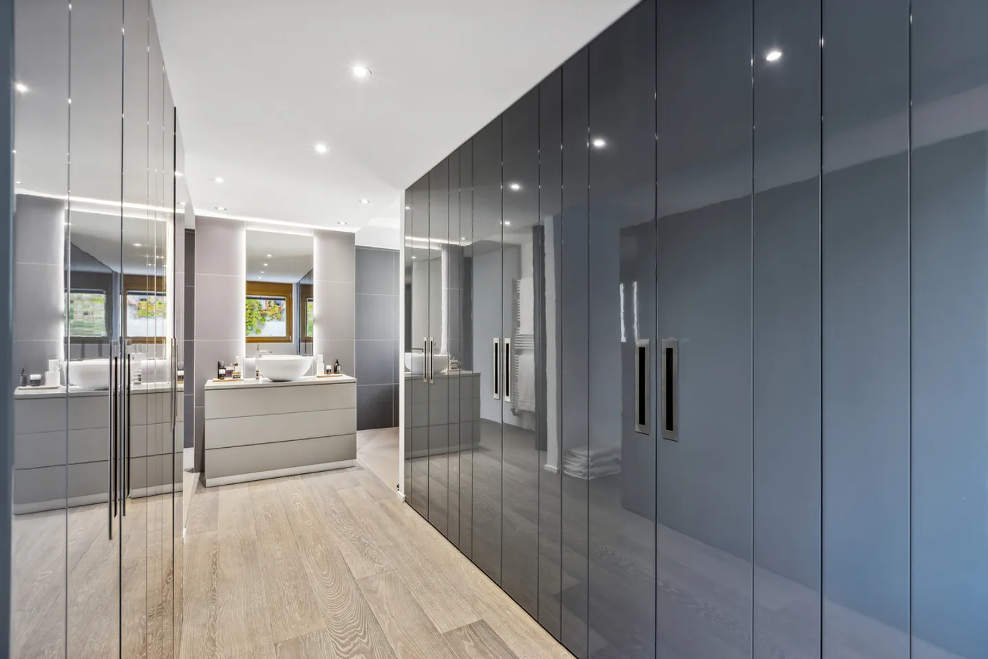 Duplex in perfektem Zustand mit Terrasse und Garten - Foto 8 von 13