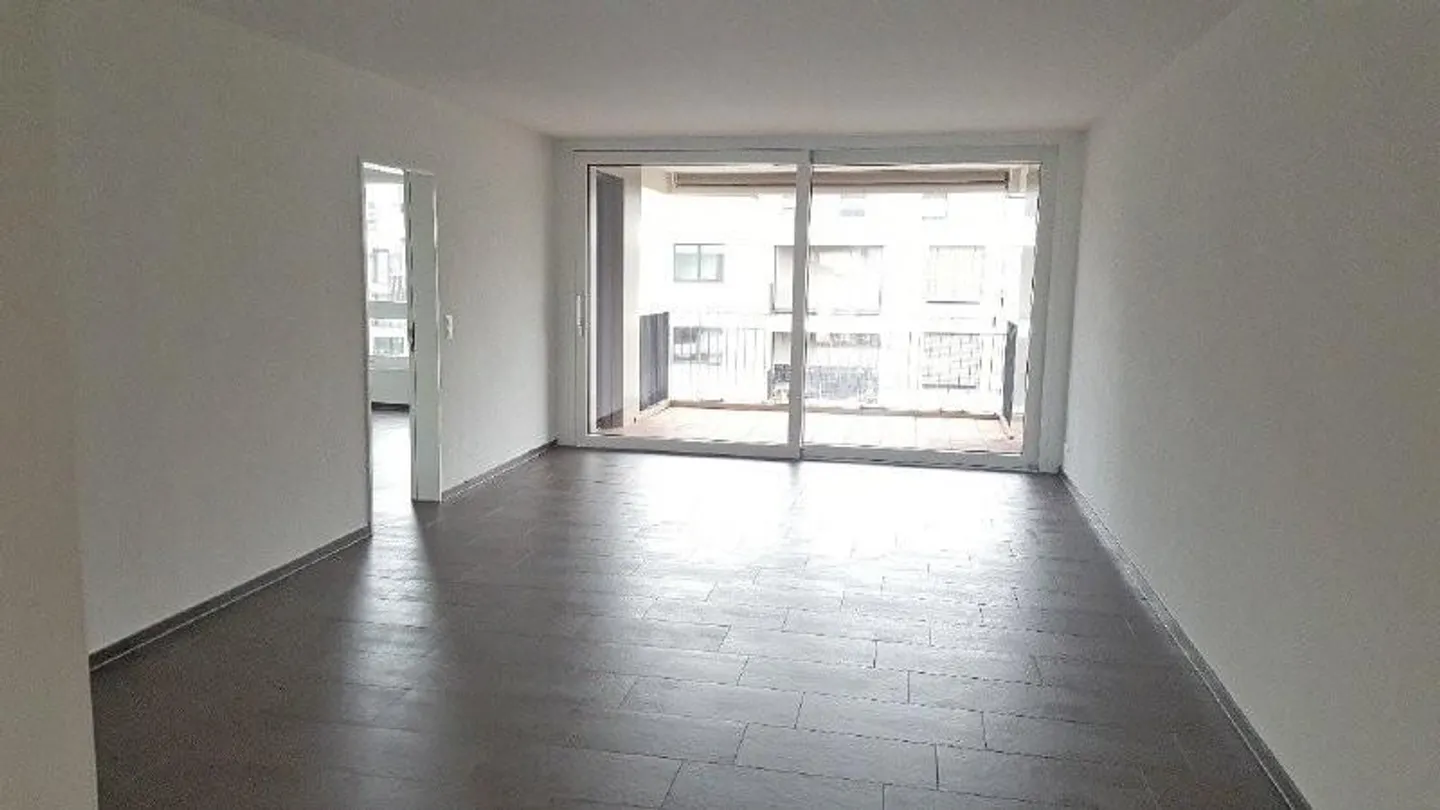 Welcome to Grabenstrasse - Photo 3 of 6