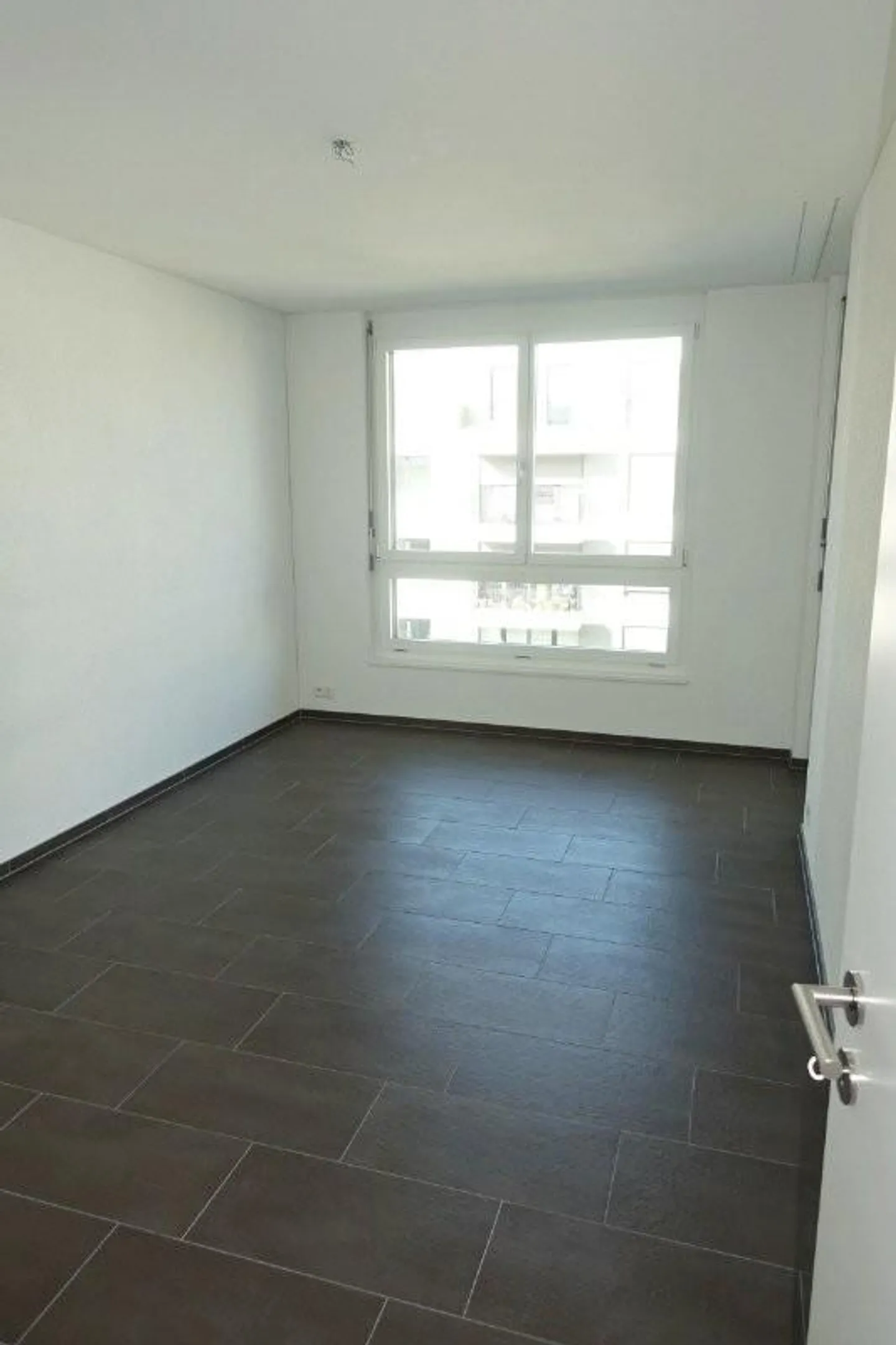 Welcome to Grabenstrasse - Photo 4 of 6