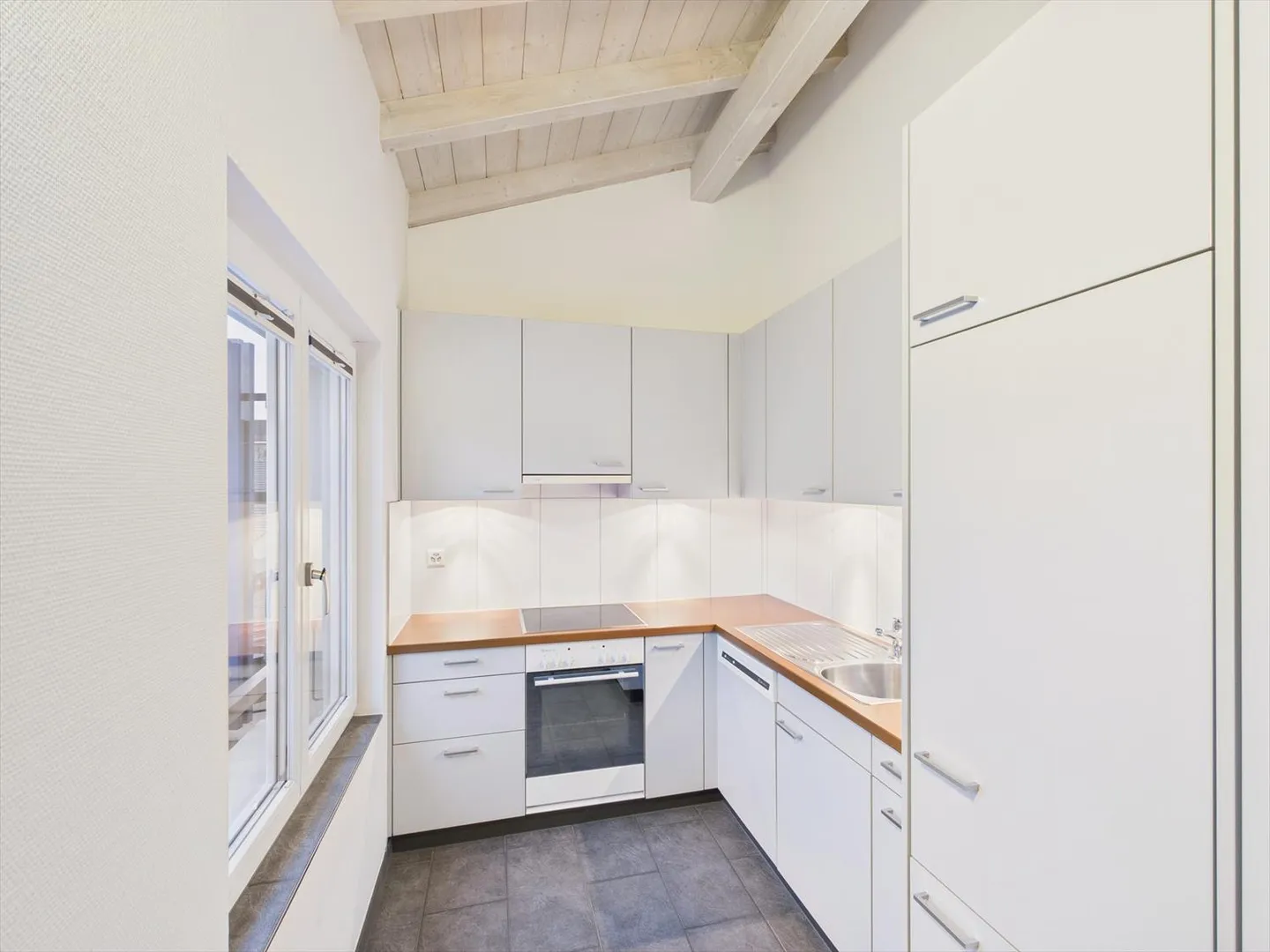 Appartamento affascinante 2.5 camere in un ambiente tranquillo, Muttenz - Foto 4 di 11