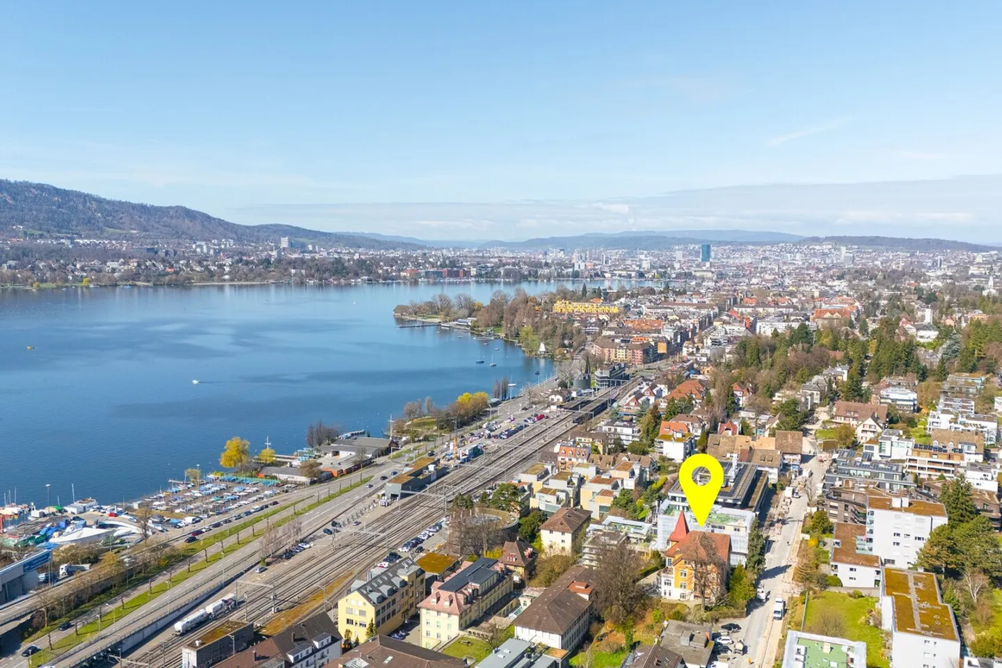 On foot to Lake Zurich - Photo 14 of 16
