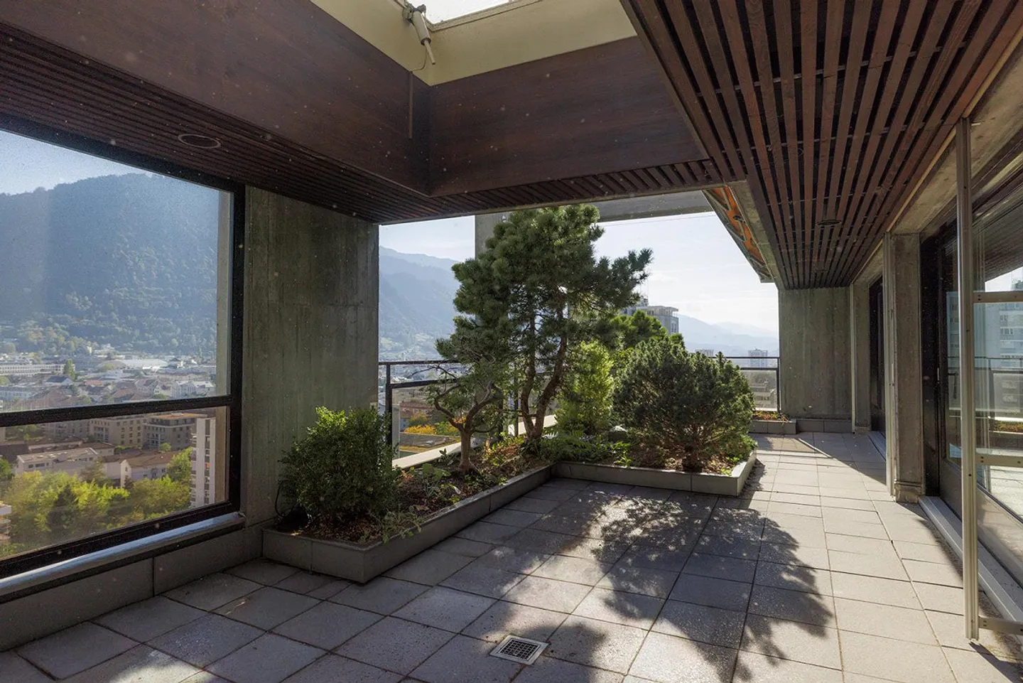 Appartement en attique avec vue spectaculaire - Photo 6 sur 18