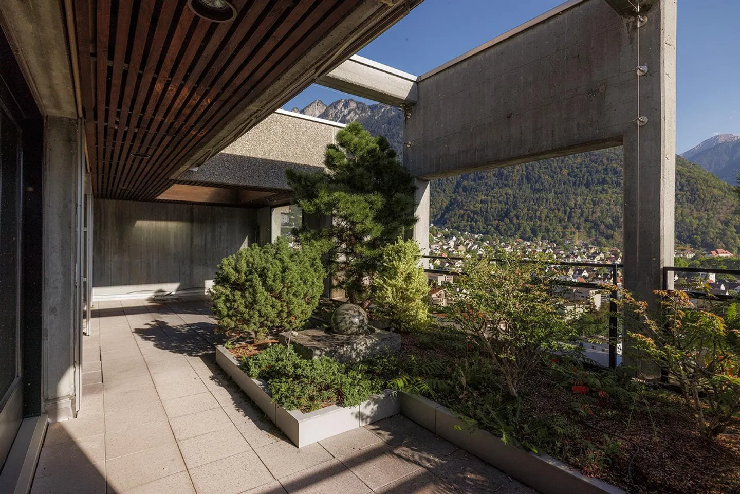 Appartement en attique avec vue spectaculaire - Photo 7 sur 18