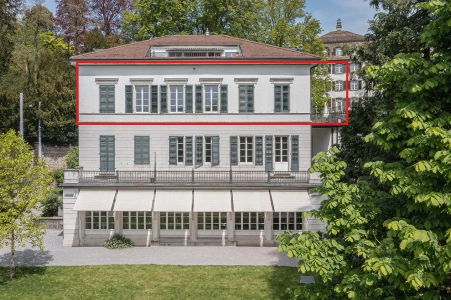 Appartement 6 pièces - Photo 2 sur 12