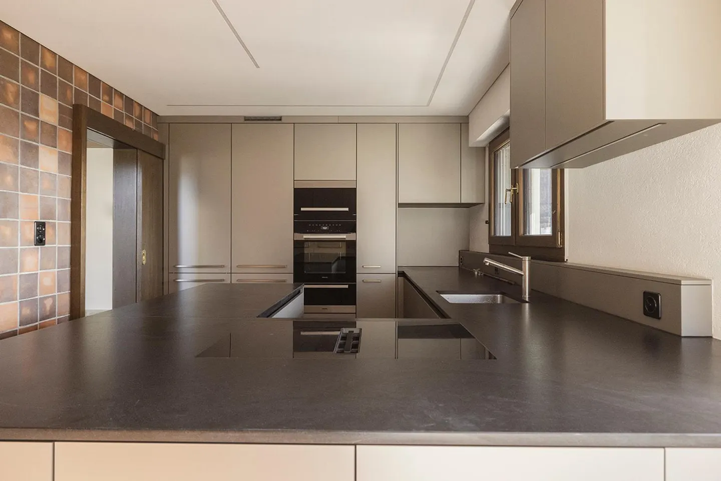 Appartement en attique avec vue spectaculaire - Photo 9 sur 18