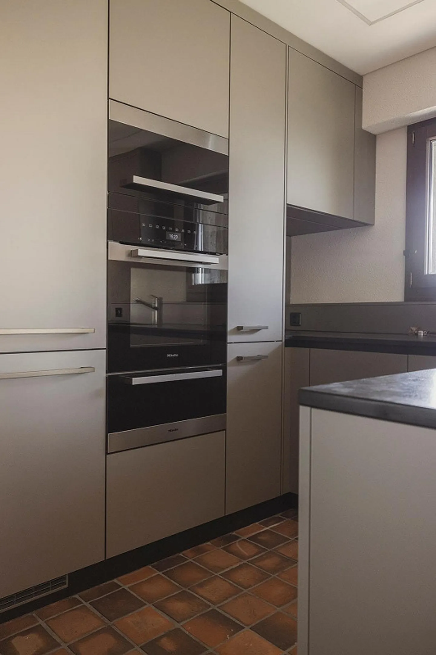 Appartement en attique avec vue spectaculaire - Photo 10 sur 18