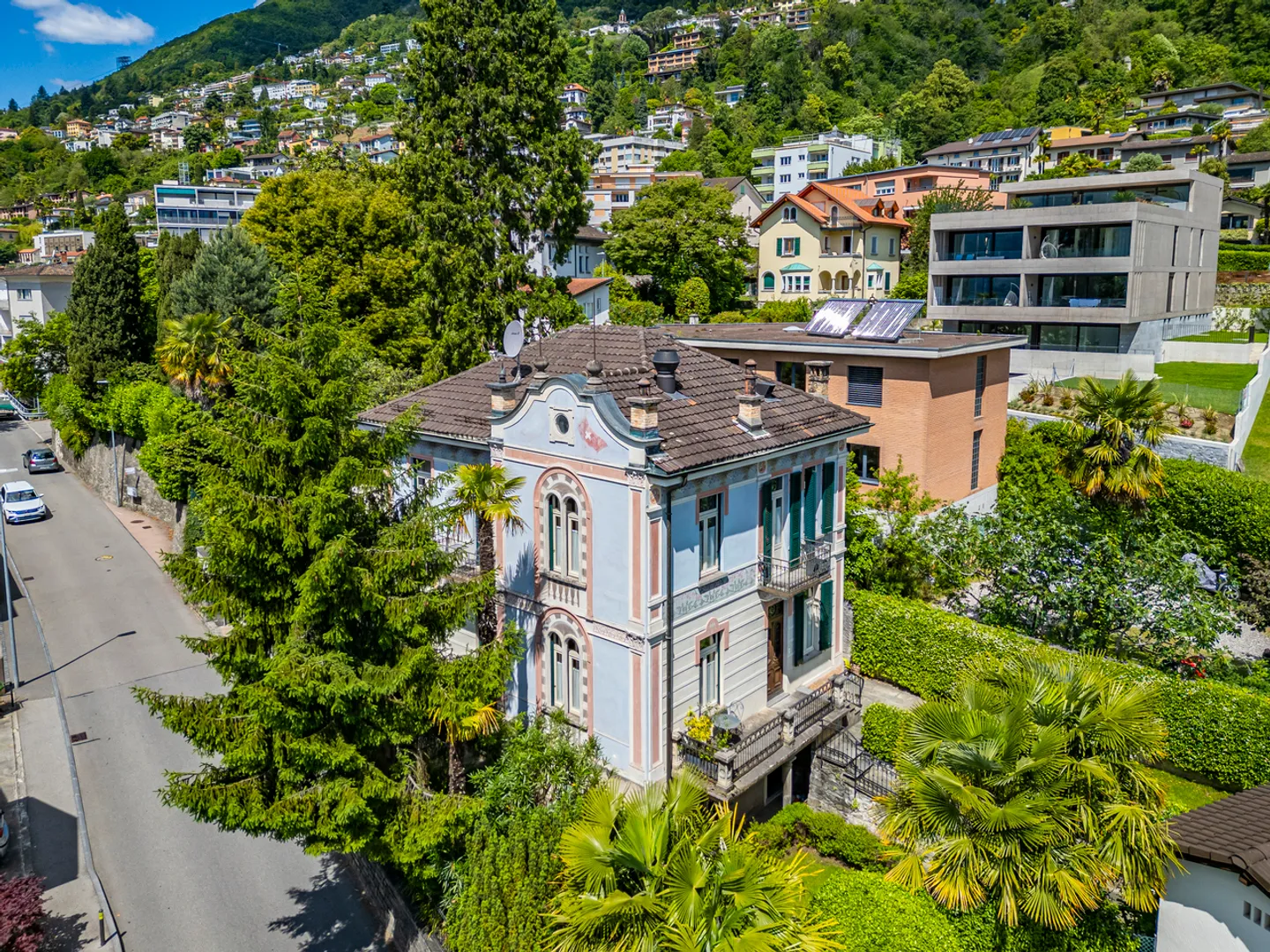 Villa storica con vista lago - Foto 8 di 17