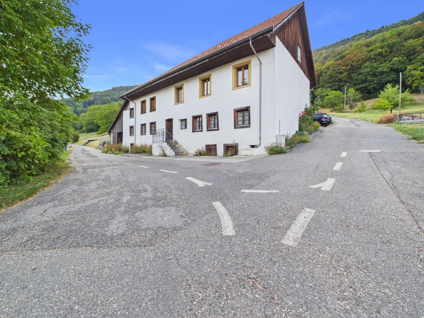Charmantes Bauernhaus mit Land - Foto 1 von 14