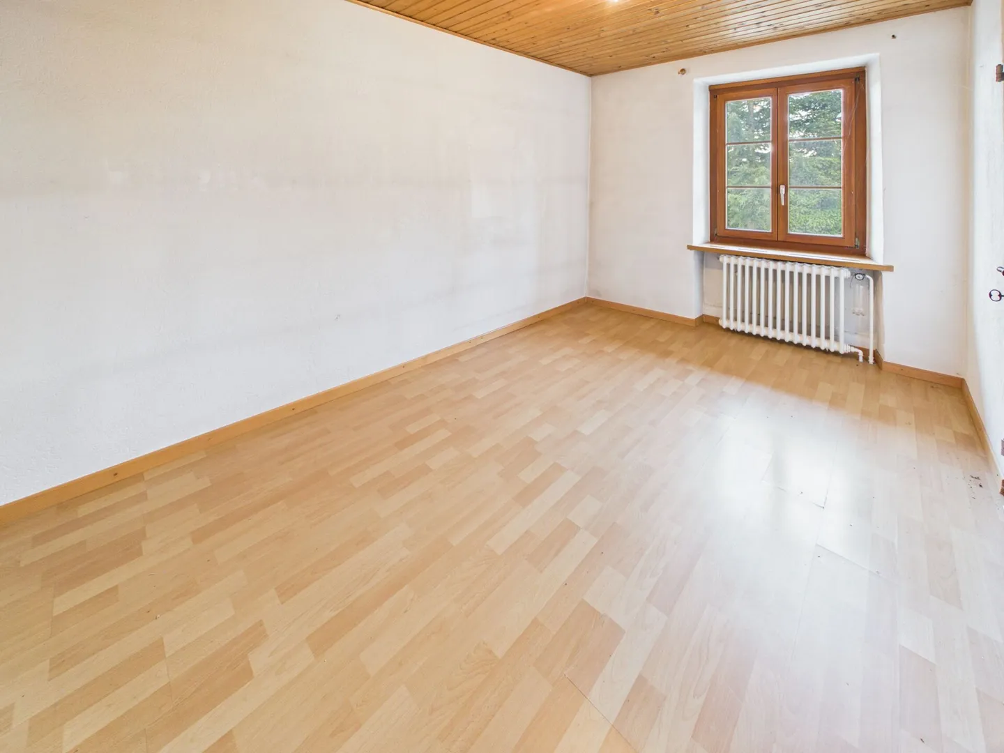 Charmantes Bauernhaus mit Land - Foto 4 von 14