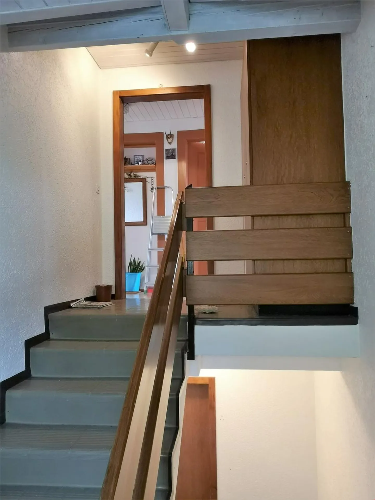 Edificio completamente affittato con 3 appartamenti e riserva di terreno edificabile - Foto 12 di 13