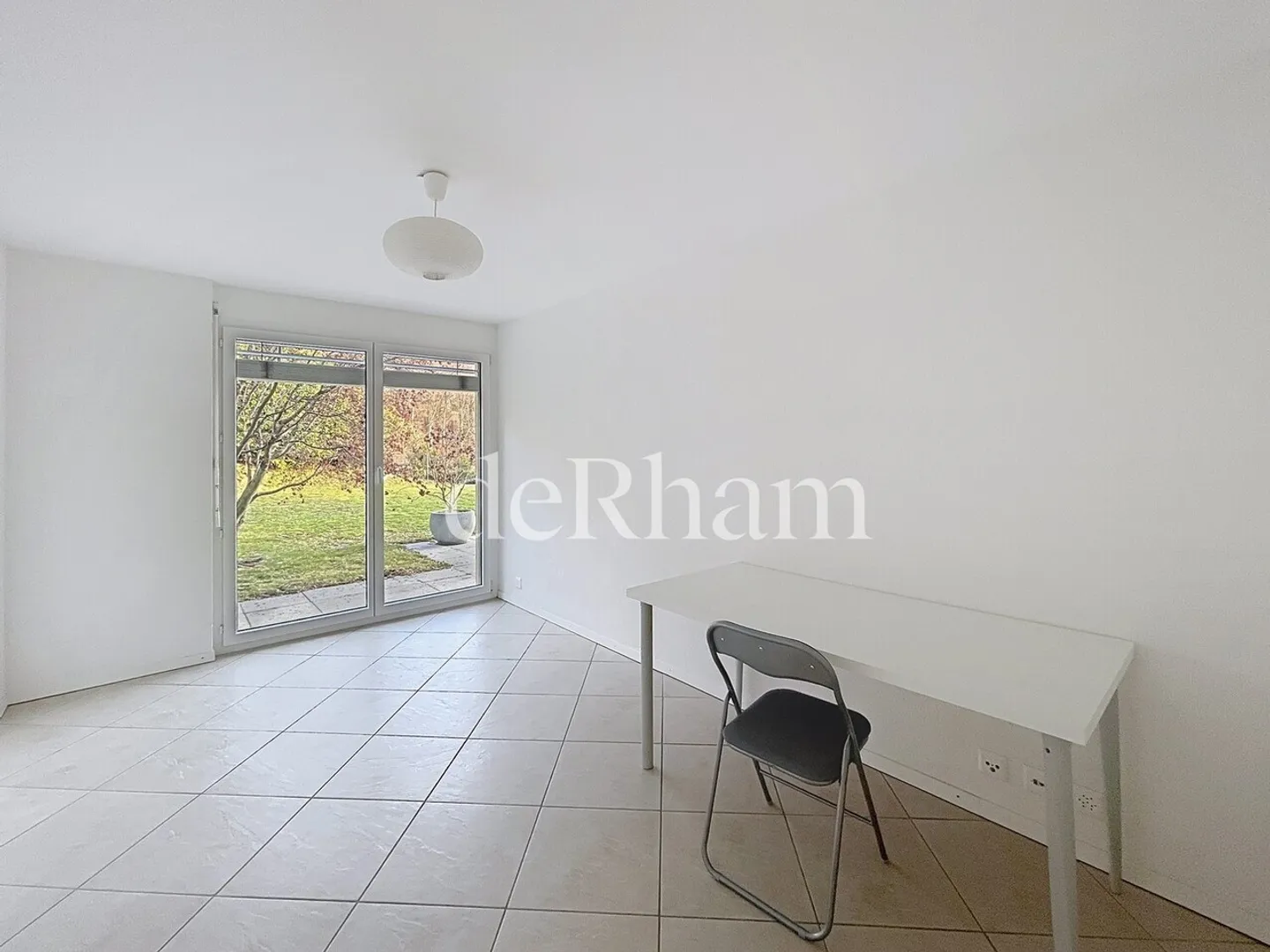 Villa lumineuse et spacieuse, emplacement idéal et vue panoramique! - Photo 6 sur 12